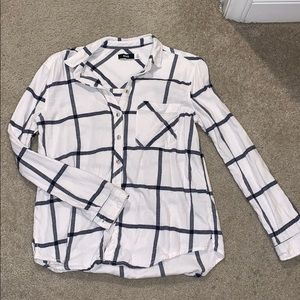 urban outfitters plaid long sleeve button down